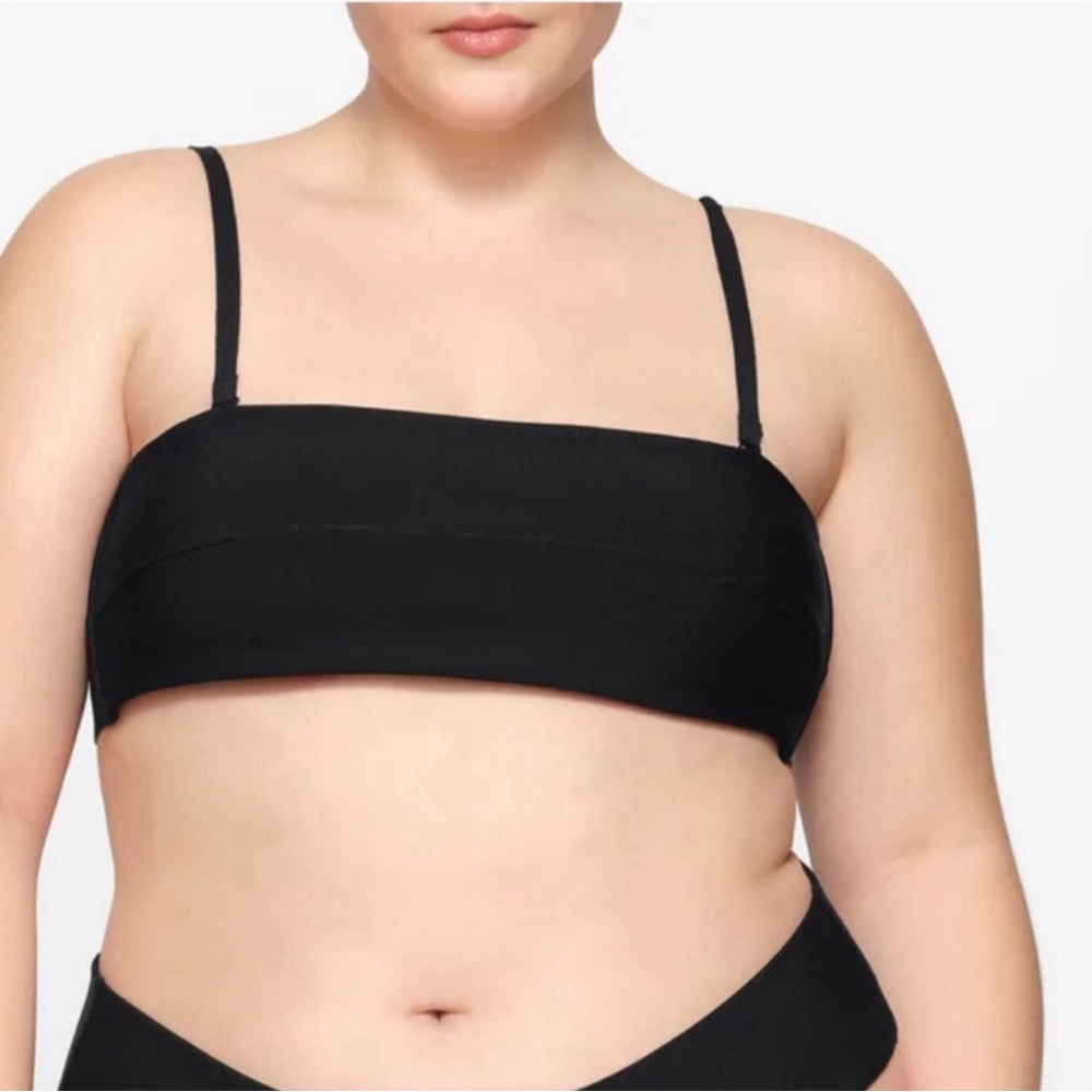 SKIMS Knit Swim Bandeau Bikini Top in Onyx